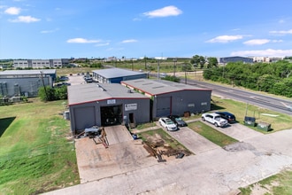 2457 Interstate Park Dr, Buda, TX à louer Photo de l’immeuble– Image 1 sur 3