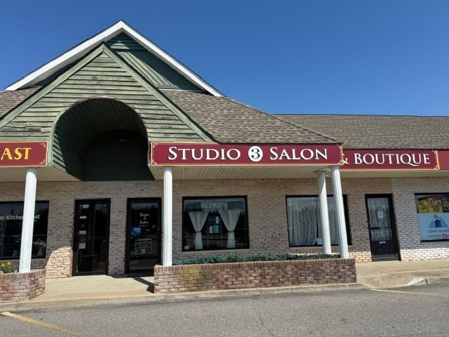 55 Sound Ave, Mattituck, NY à louer Photo principale– Image 1 sur 32