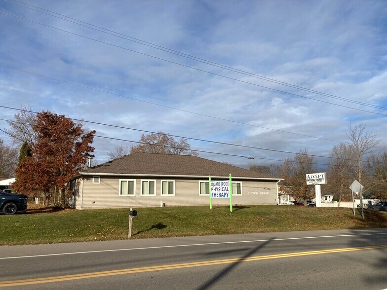 600 Bennett St, Rose City, MI à vendre - Photo de l’immeuble – Image 2 sur 44