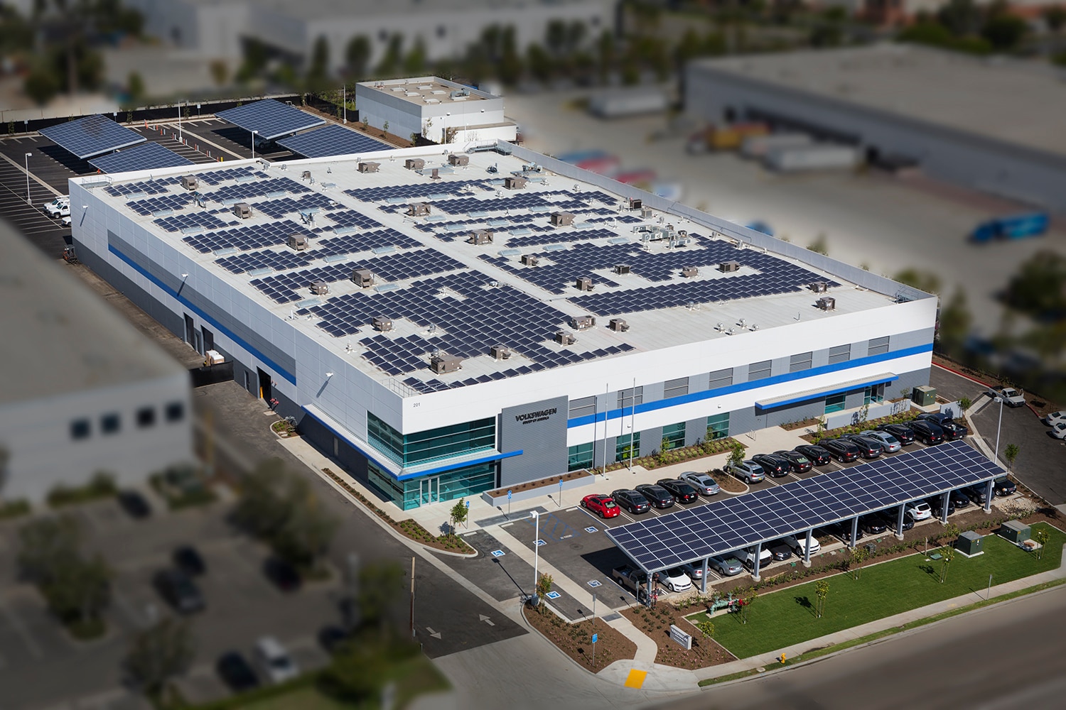 Volkswagen Engineering Campus portefeuille de 2 biens à vendre sur LoopNet.fr Photo de l’immeuble– Image 1 sur 11