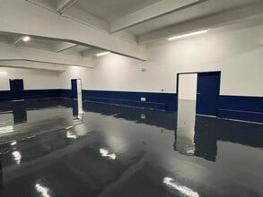 22 Rue Fort Notre Dame, Marseille à louer Photo intérieure– Image 2 sur 3