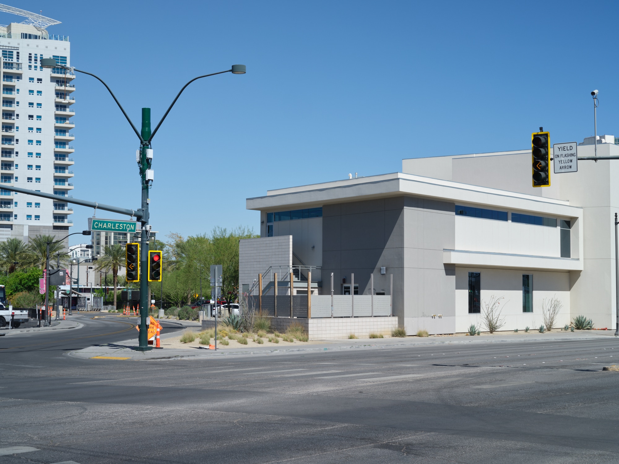 201 E Charleston Blvd, Las Vegas, NV à louer Photo intérieure– Image 1 sur 7