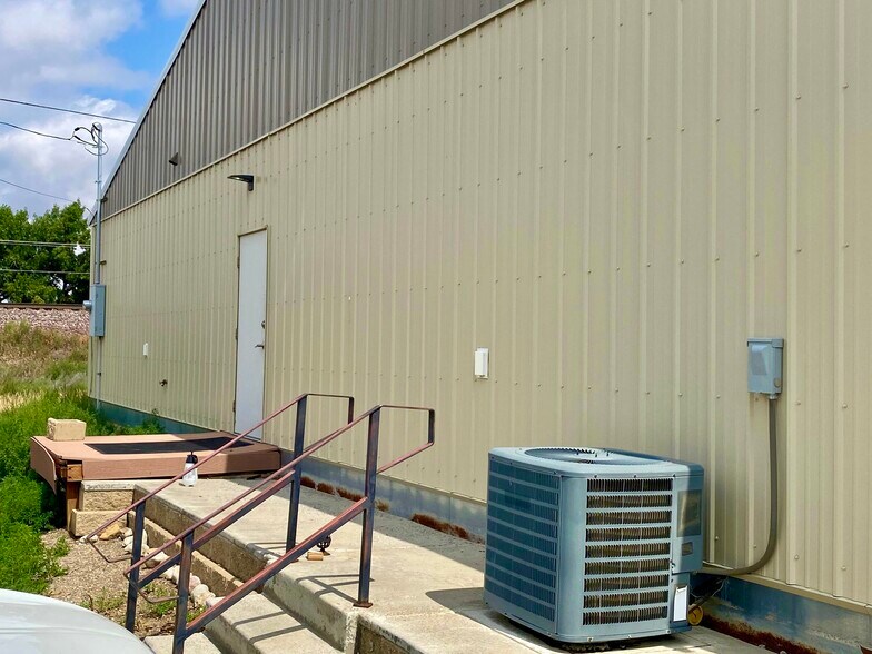 510 E Washington Ave, Chester, MT à vendre - Photo de l’immeuble – Image 2 sur 26