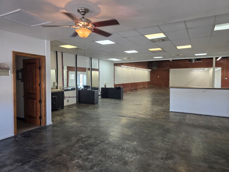 6767 Adobe Rd, Twentynine Palms, CA à vendre - Photo de l’immeuble – Image 3 sur 9