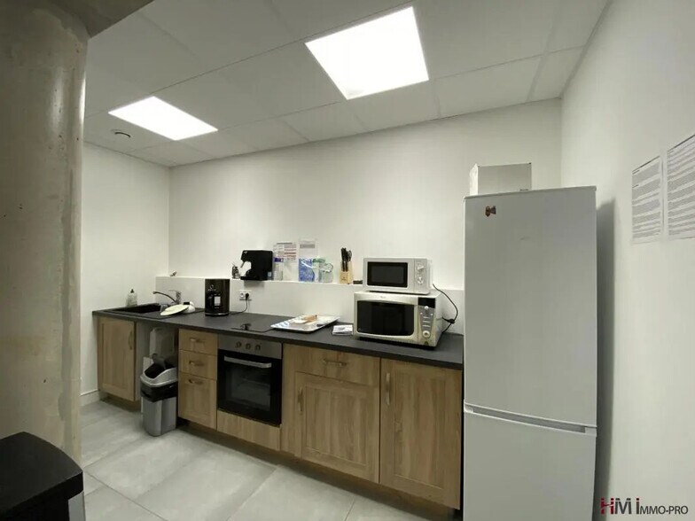 Bureau dans Le Havre à louer - Photo de l’immeuble – Image 2 sur 4