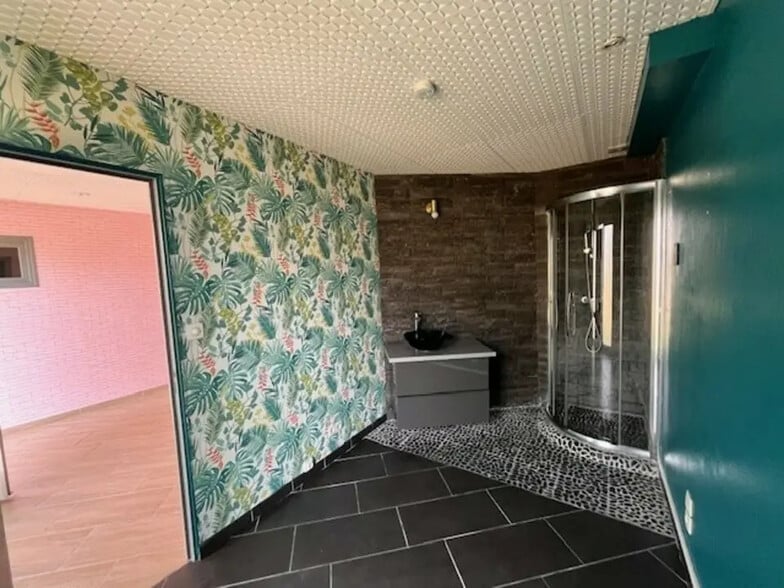 Local commercial dans Saint-Avé à louer - Photo intérieure – Image 2 sur 5