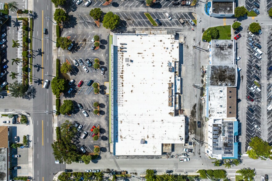 1625 Cordova Rd, Fort Lauderdale, FL à louer - Photo de l’immeuble – Image 3 sur 10