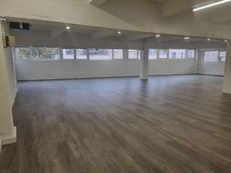 Bureau dans Montreuil à louer - Photo intérieure – Image 3 sur 7