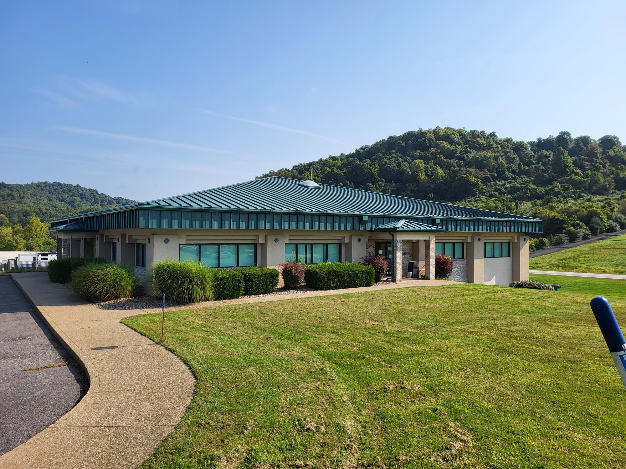 1000 Green River Dr, Fairmont, WV à louer Photo de l’immeuble– Image 1 sur 10