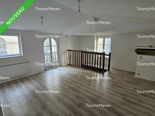 Plus de détails pour Bureau à louer