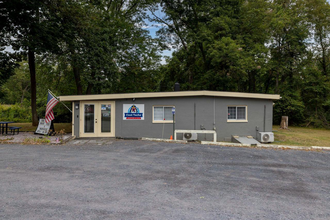 5223 John Marshall Hwy, Linden, VA à louer Photo de l’immeuble– Image 2 sur 18