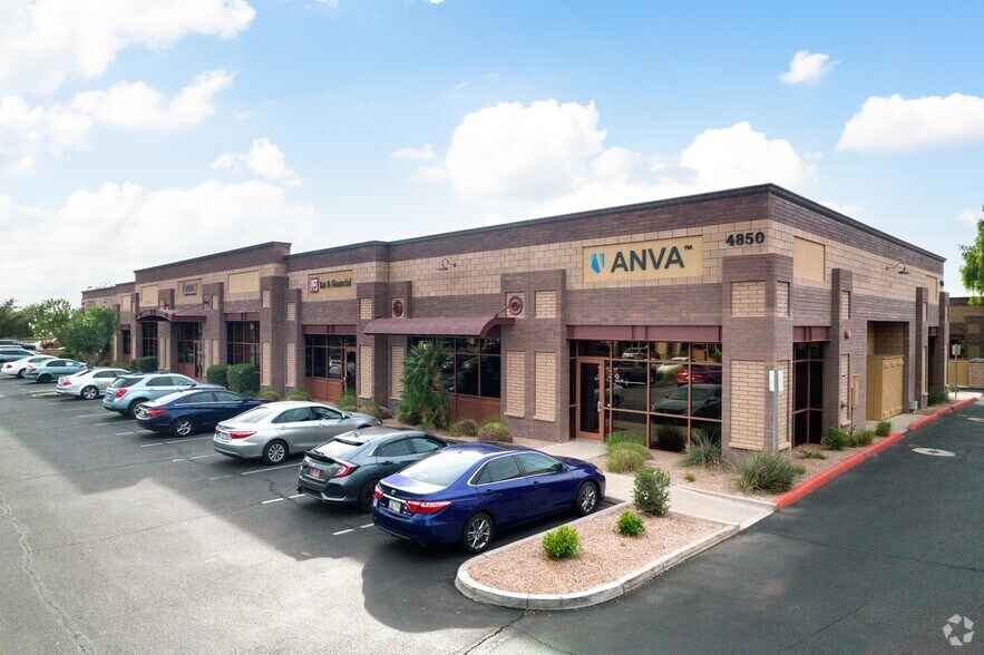 4850 E Baseline Rd, Mesa, AZ à louer - Photo principale – Image 1 sur 24