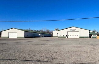 Plus de détails pour 102 Railroad Ave, Stryker, OH - Industriel/Logistique à vendre