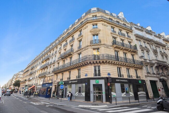 Plus de détails pour 44 Rue La Fayette, Paris - Bureau à louer