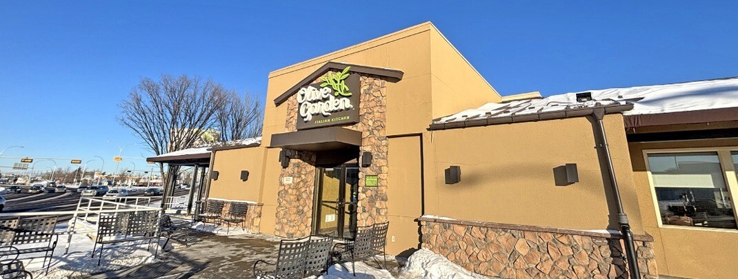 1544 Portage Avenue - Olive Garden portefeuille de 3 biens à vendre sur LoopNet.fr Photo principale– Image 1 sur 3
