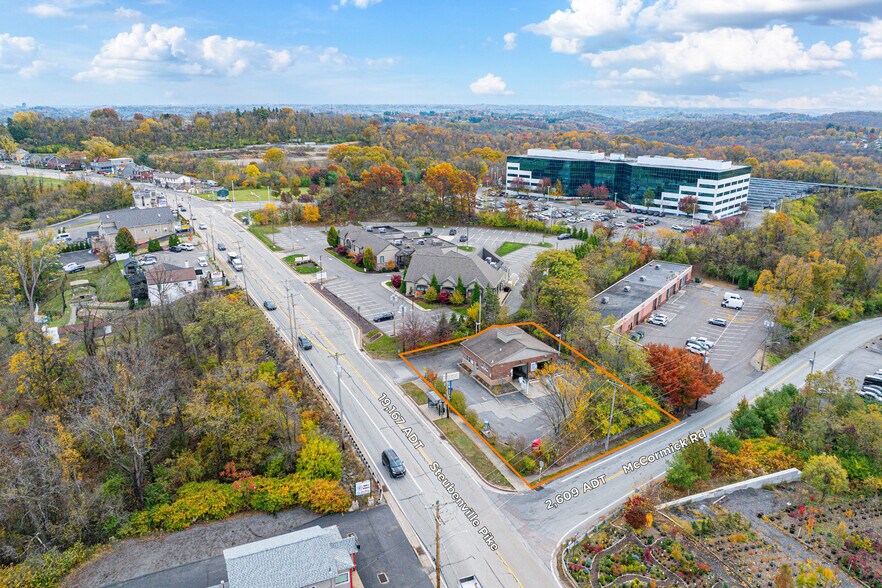 5441 Steubenville Pike, Mc Kees Rocks, PA à louer - Photo principale – Image 1 sur 8