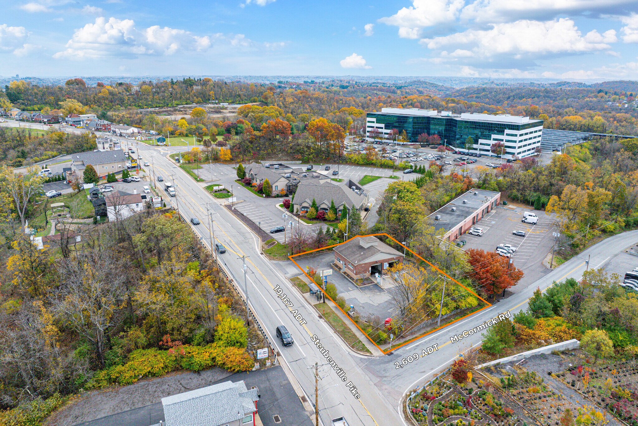 5441 Steubenville Pike, Mc Kees Rocks, PA à louer Photo principale– Image 1 sur 9
