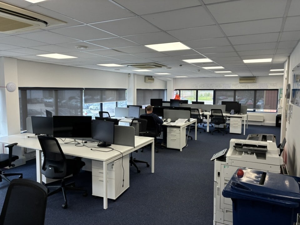 Trafalgar Way, Bar Hill à louer Photo intérieure– Image 1 sur 4