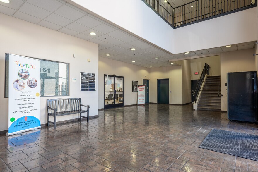 Maryland Medical Center - Value-Add Opp portefeuille de 2 biens à vendre sur LoopNet.fr - Photo de l’immeuble – Image 3 sur 5