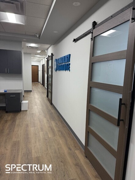 5624 Philadelphia St, Chino, CA à louer - Photo intérieure – Image 2 sur 13