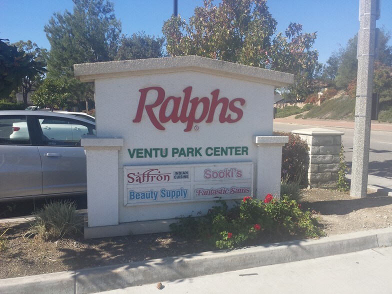 579-591 N Ventu Park Rd, Newbury Park, CA à vendre - Photo de l’immeuble – Image 2 sur 31