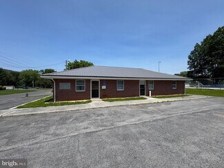 Plus de détails pour 260 School St, Romney, WV - Bureau à vendre