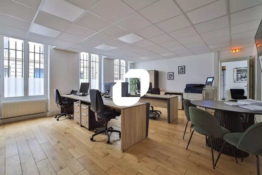 17 Rue Catherine De La Rochefoucauld, Paris à vendre - Photo intérieure – Image 3 sur 11