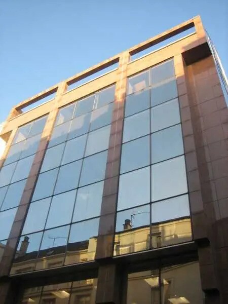 Bureau dans Levallois-Perret à louer Photo de l’immeuble– Image 1 sur 2