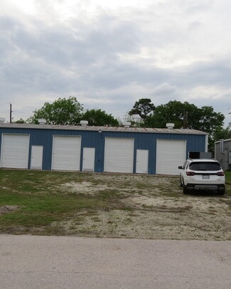 Plus de détails pour 200 Paul Knox St, Huntsville, TX - Industriel/Logistique à vendre