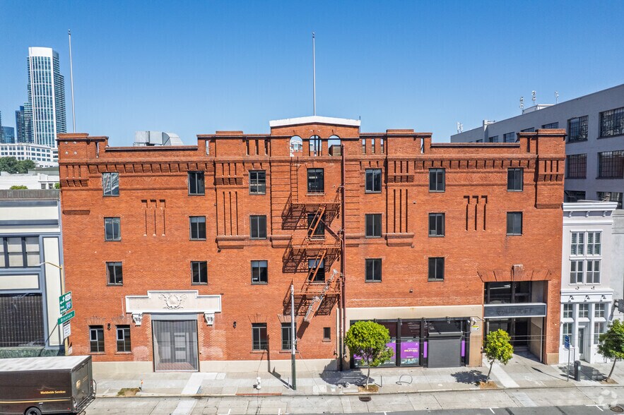 625 3rd St, San Francisco, CA à louer - Photo de l’immeuble – Image 2 sur 8