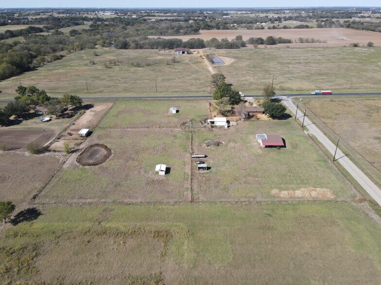 9134 FM 2931, Pilot Point, TX à louer - Photo de l’immeuble – Image 2 sur 6