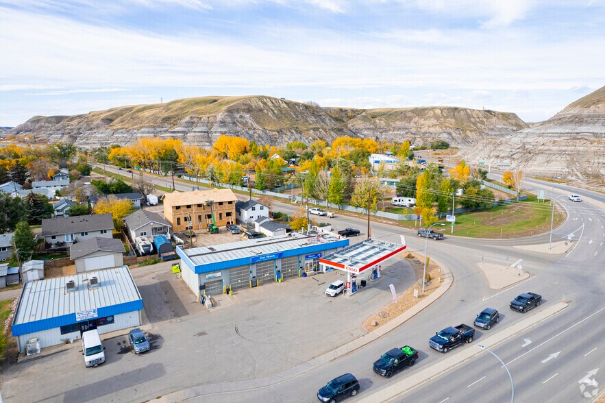101 Bridge St, Drumheller, AB à vendre - Aérien – Image 2 sur 2