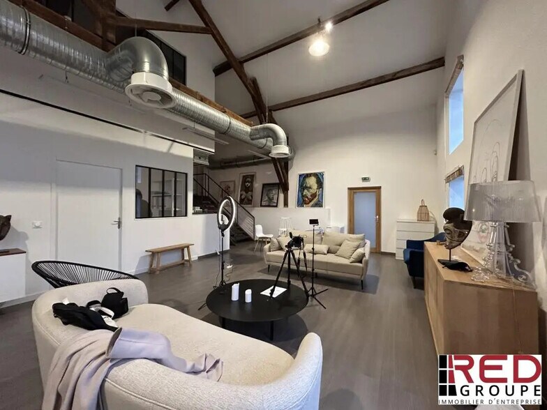 Bureau dans Aix-en-Provence à louer - Photo intérieure – Image 3 sur 6