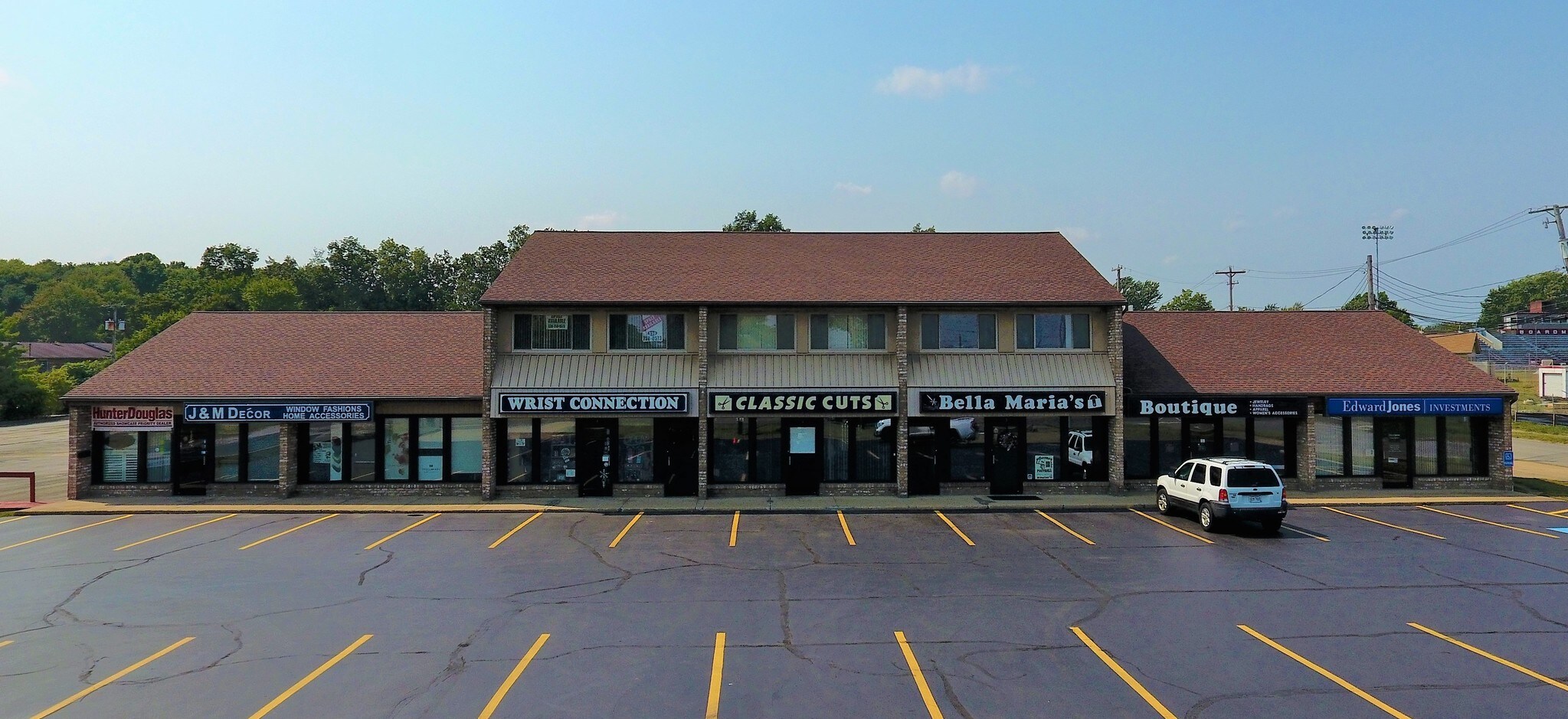 7510 Market St, Youngstown, OH à louer Photo principale– Image 1 sur 18