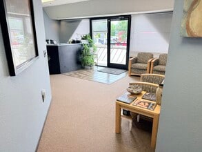 3030 W Clearwater Ave, Kennewick, WA à louer Photo intérieure– Image 1 sur 7