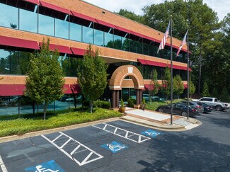 Plus de détails pour 9755 Dogwood Rd, Roswell, GA - Bureau à louer