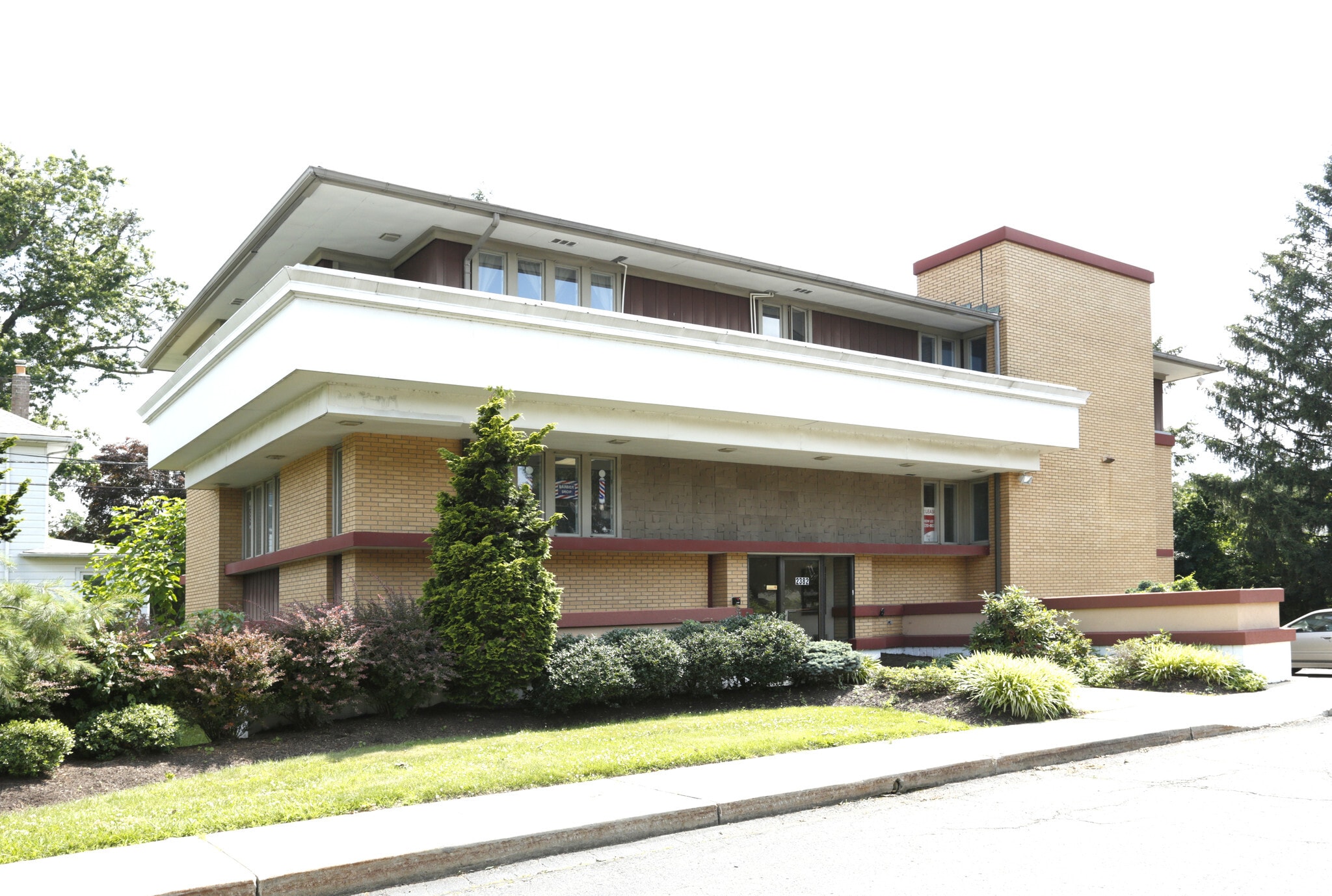 2382 Whitehorse Mercerville Rd, Hamilton, NJ à louer Photo principale– Image 1 sur 10