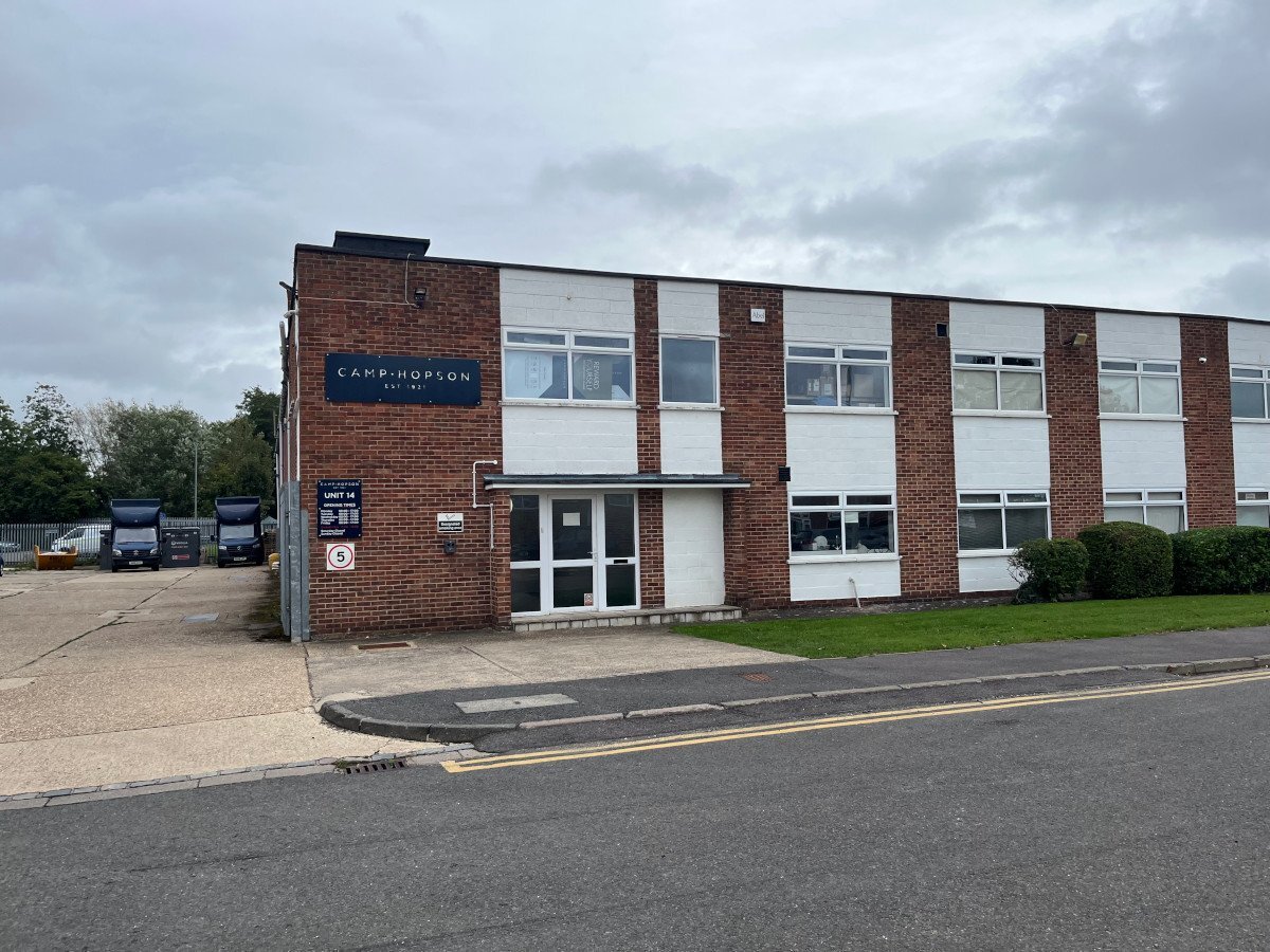 Bone Ln, Newbury à louer Photo de l’immeuble– Image 1 sur 2