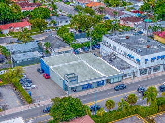 Plus de détails pour 4713-4725 SW 8th St, Miami, FL - Local commercial à louer