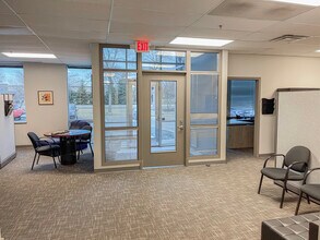 9210 N Wyoming Ave, Brooklyn Park, MN à louer Photo intérieure– Image 2 sur 17