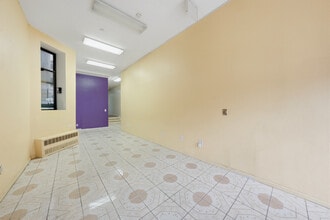 163 Lenox Ave, New York, NY à louer Photo intérieure– Image 2 sur 7