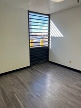 3532 W Thomas Rd, Phoenix, AZ à louer Photo intérieure– Image 2 sur 5