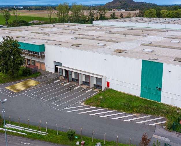 Industriel/Logistique dans Hénin-Beaumont à louer - Photo de l’immeuble – Image 3 sur 9