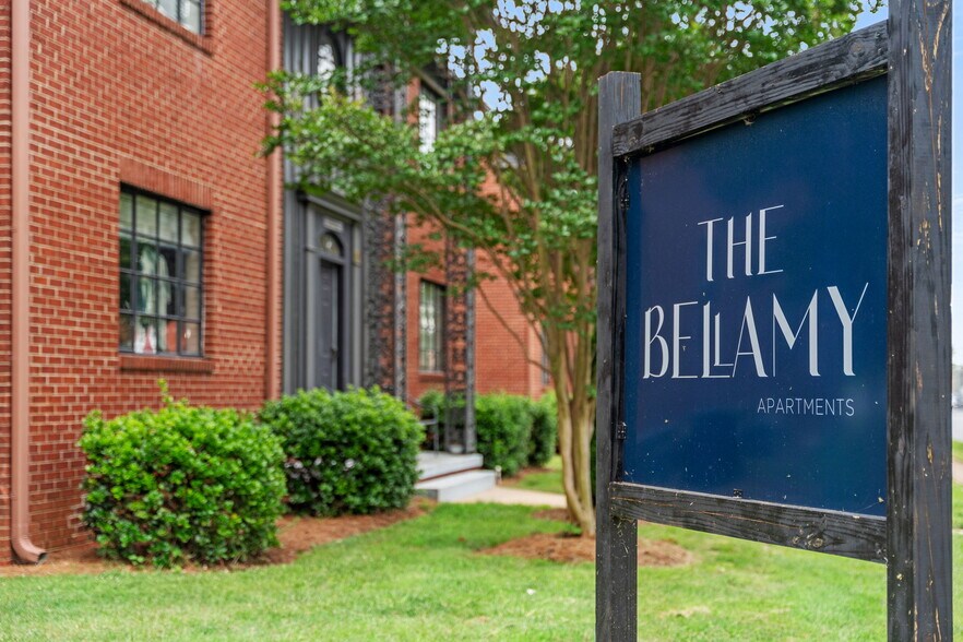 10 W 6th Ave, Lexington, NC à vendre - Photo de l’immeuble – Image 3 sur 9