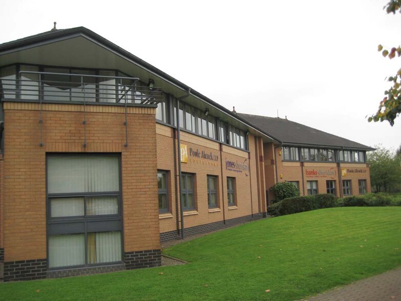 Electra Way, Crewe à louer - Photo de l’immeuble – Image 3 sur 11