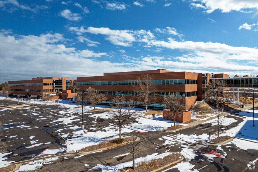 6801 S Tucson Way, Englewood, CO à vendre - Photo de l’immeuble – Image 2 sur 6