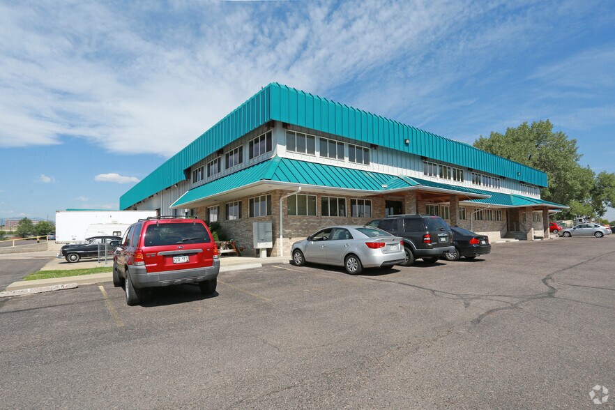 11811 Upham St, Broomfield, CO à louer - Photo de l’immeuble – Image 1 sur 22