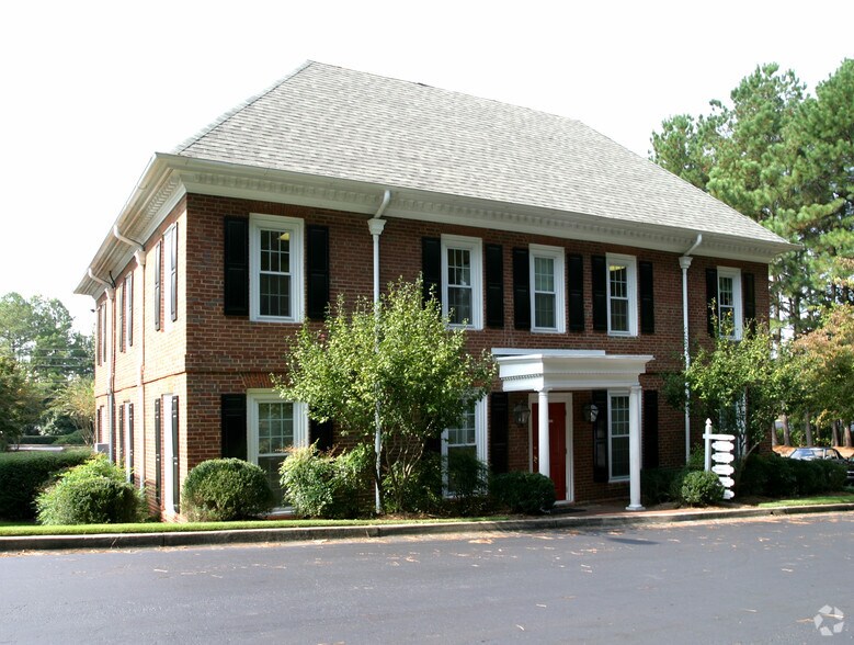 8525 Dunwoody Pl, Atlanta, GA à vendre - Photo principale – Image 1 sur 9