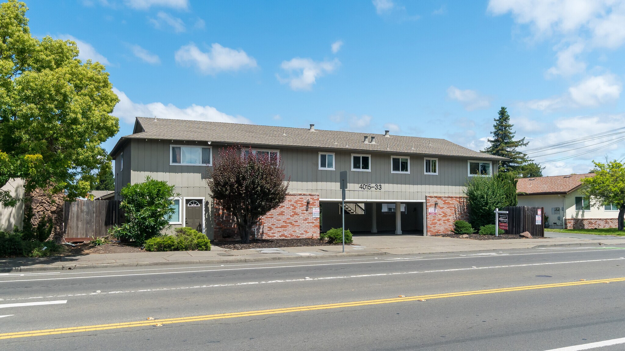 4015 Hoen Ave, Santa Rosa, CA à vendre Photo de l’immeuble– Image 1 sur 30