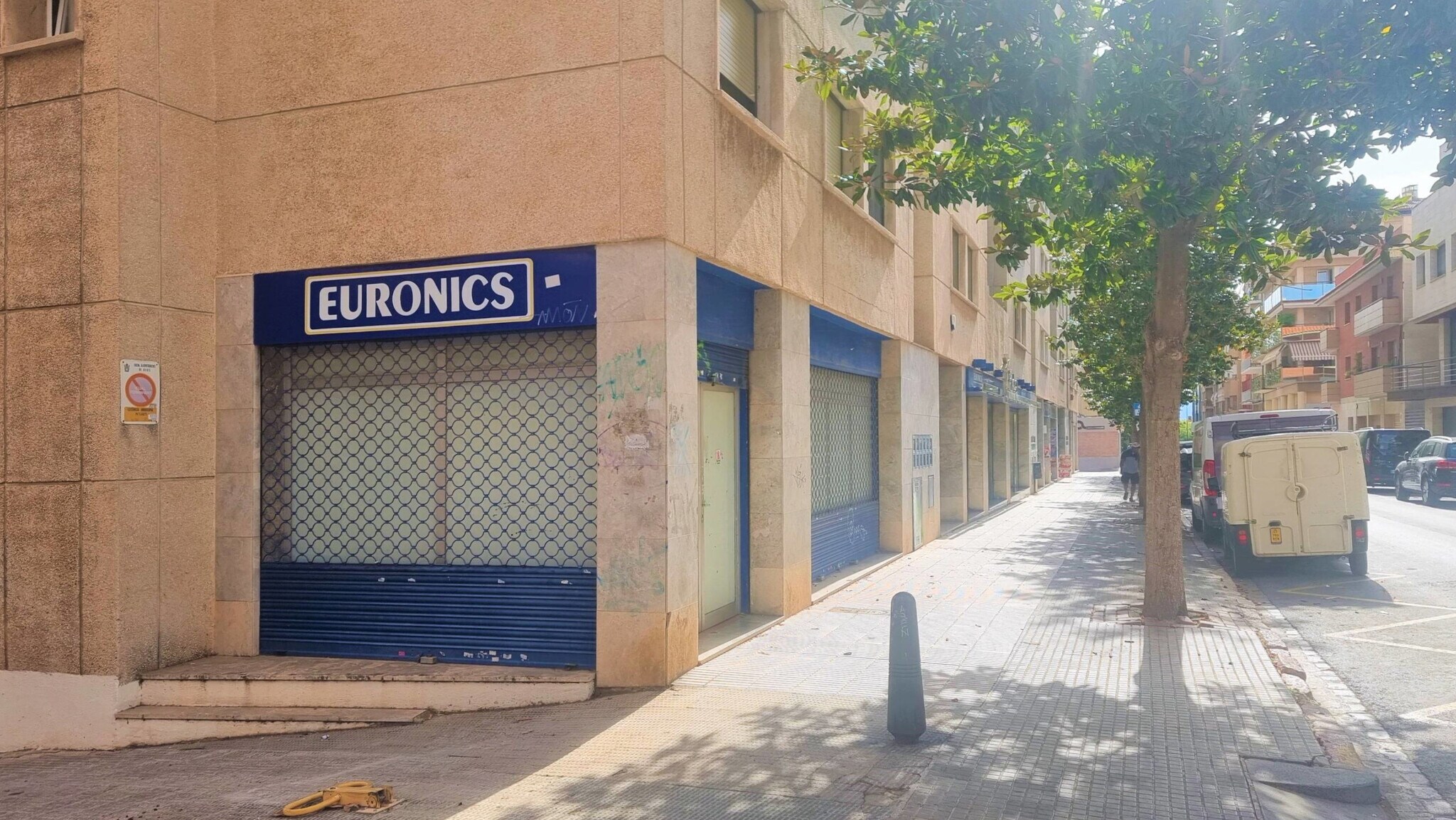 Local commercial dans Reus, Tarragona à louer Photo de la construction– Image 1 sur 11